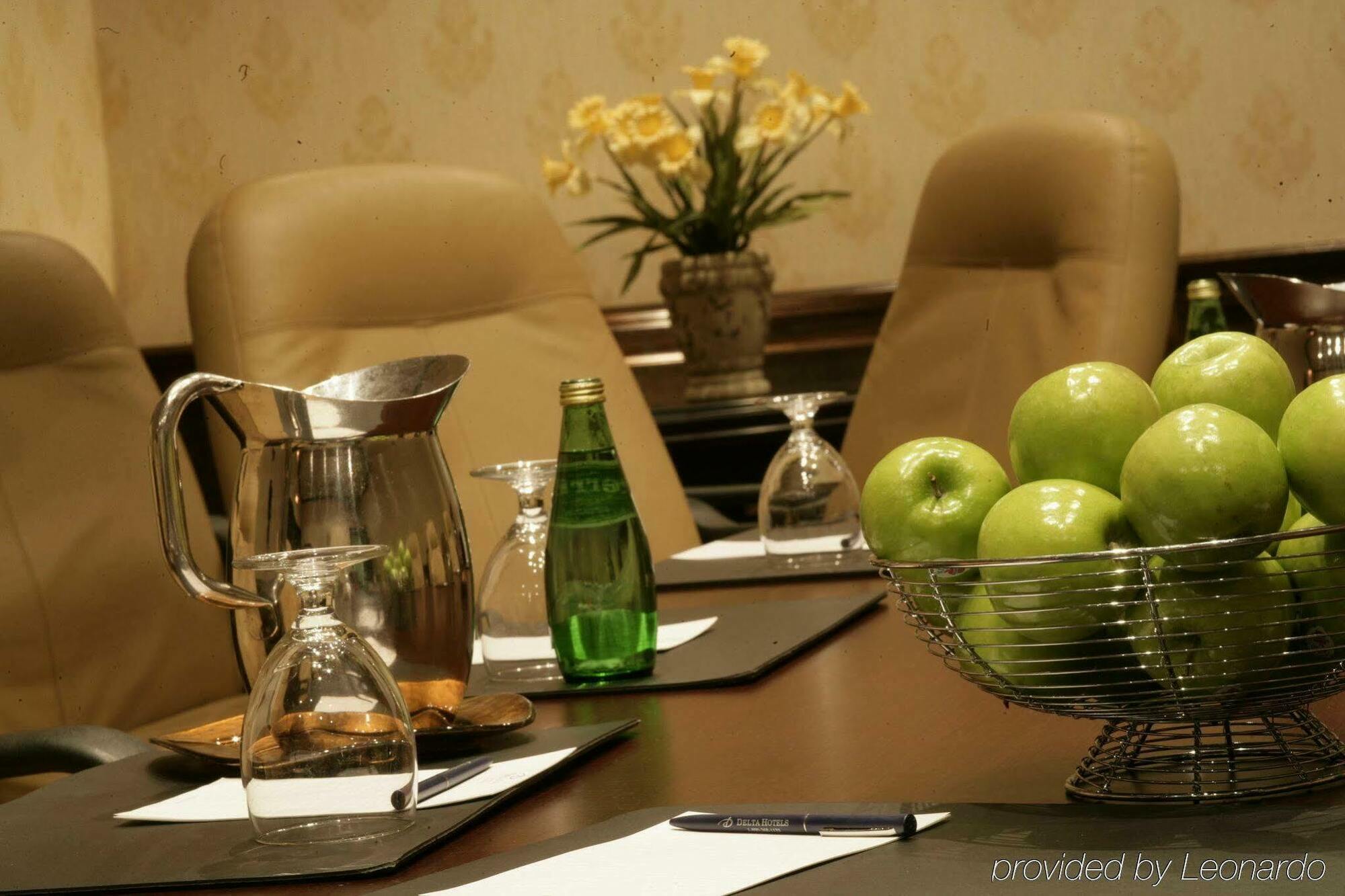 The Barrington Hotel Галіфакс Екстер'єр фото